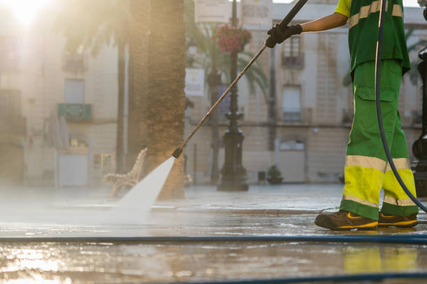 Best Residential Pressure Washing Services  in Waukon, IA