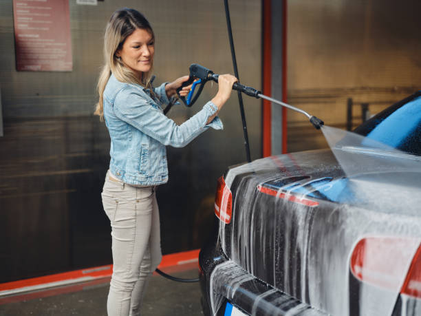 Best Commercial Pressure Washing  in Waukon, IA